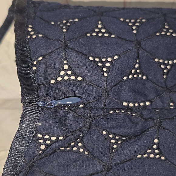 J.Crew Navy Eyelet Floral Lace A-Line Skirt Side Zip Womens Size 4 - Picture 5 of 9